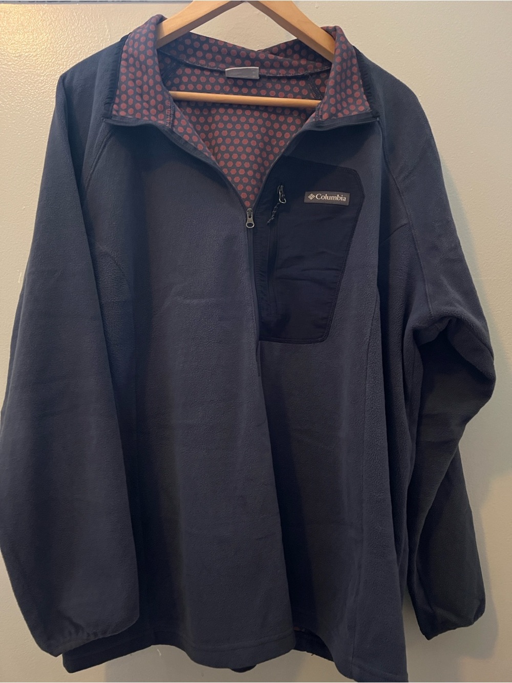 Columbia Navy 1/2 zip fleece